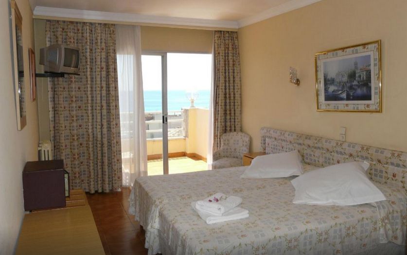 Hotel Bj Playa Blanca Sa Coma  Zewnętrze zdjęcie